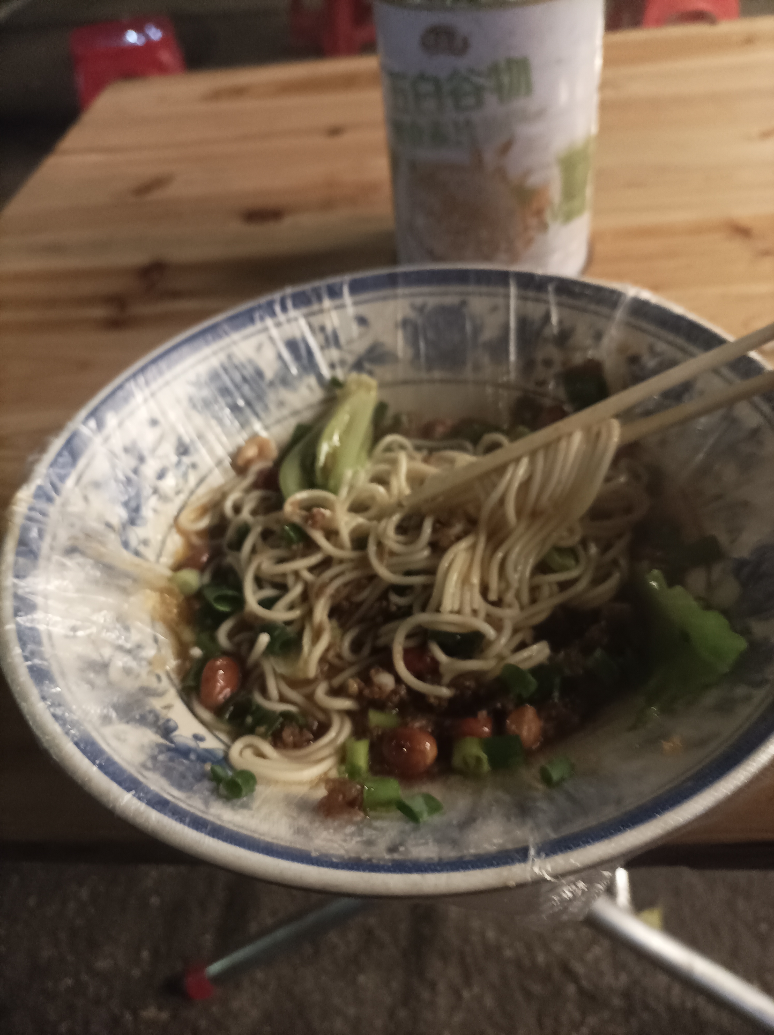 聊聊塑料袋套碗上省的刷碗这件小事